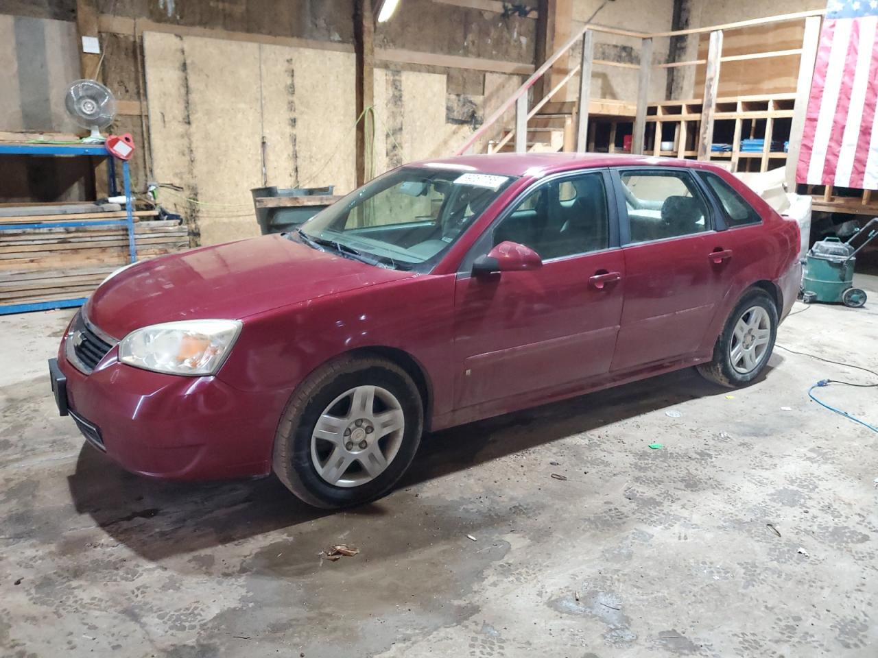 2007 Chevrolet Malibu Maxx LT, VIN 1G1ZT68N07F177231 — Rear end