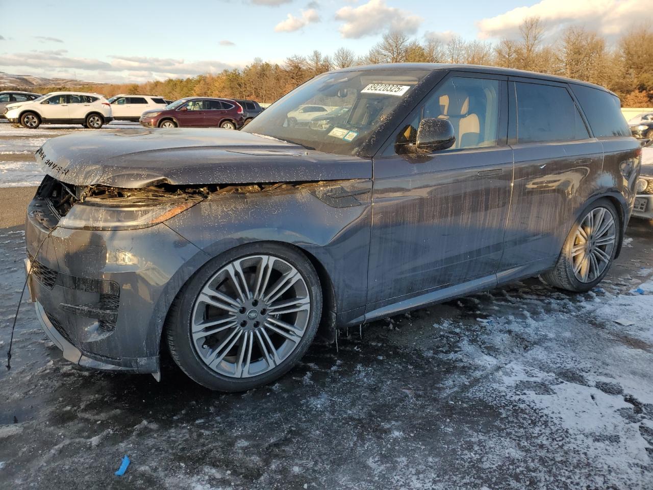 2024 Land Rover Range Rover Sport Dynamic SE, VIN SAL1L9FU1RA179014 — Engine fire