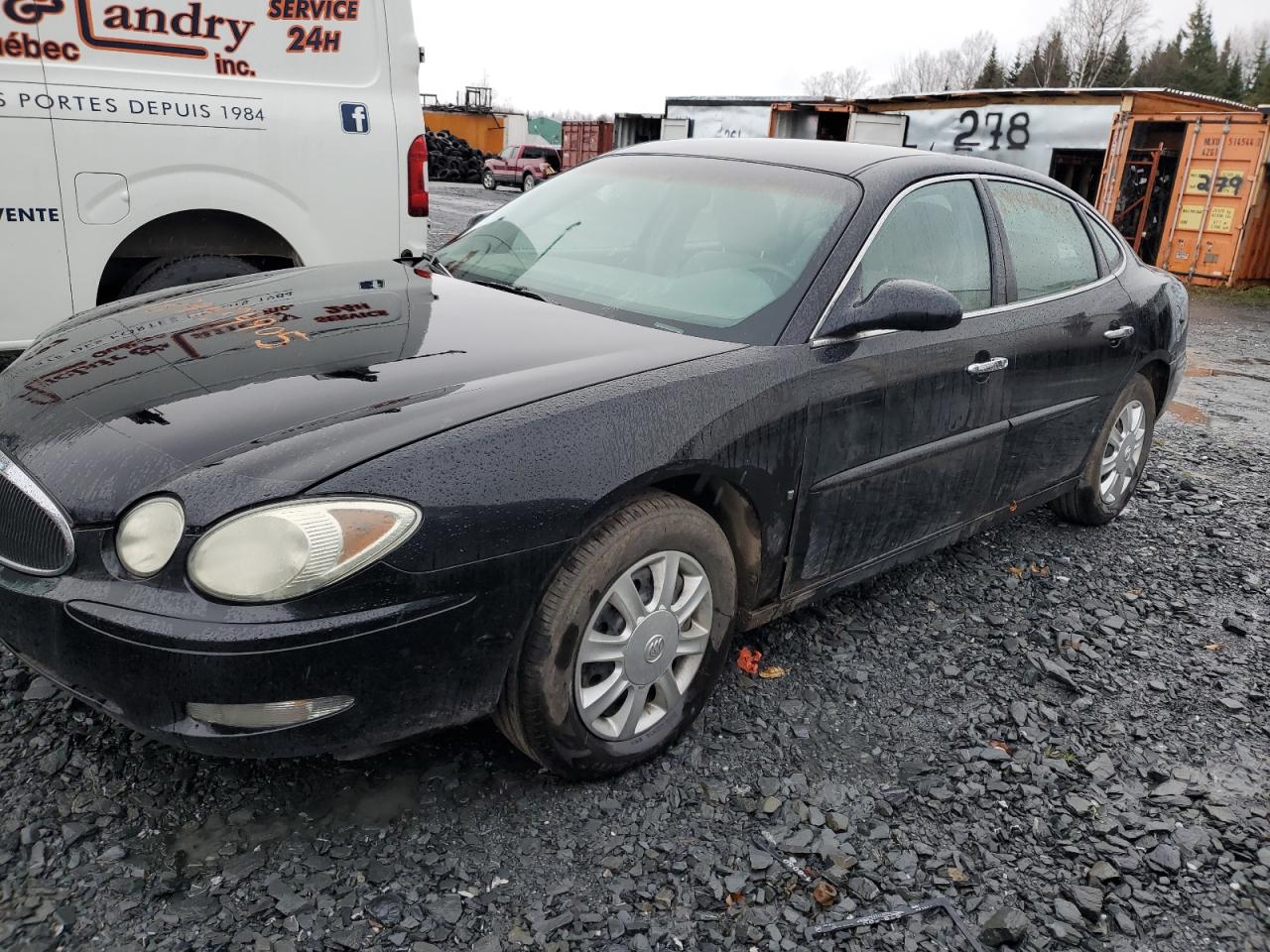 2006 Buick Allure CX, VIN 2G4WF582X61162111 — Перед