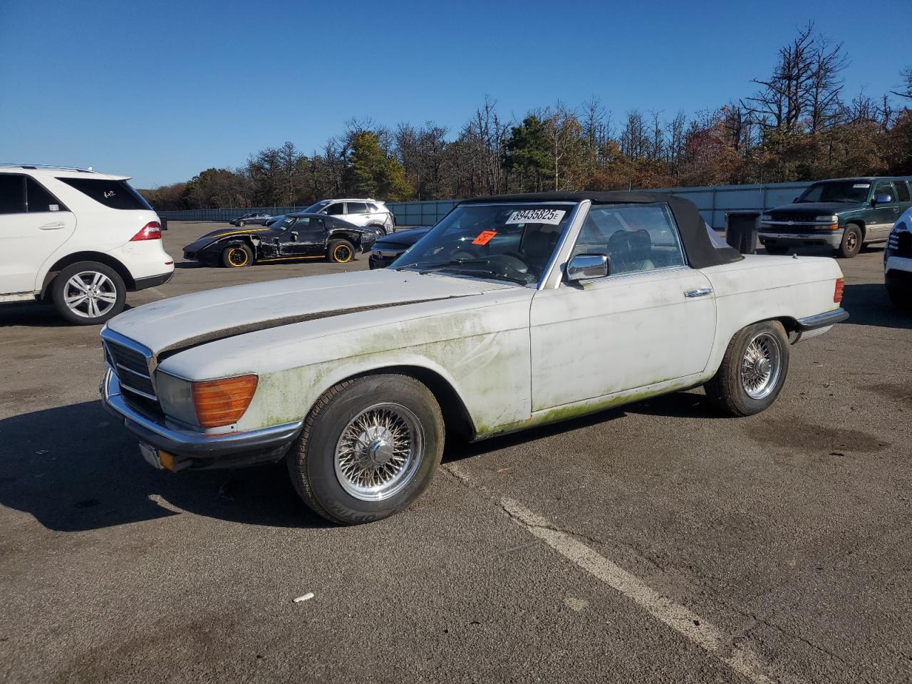1984 Mercedes-Benz 280, VIN WDB1070421A000350 — Minor dents and scratches