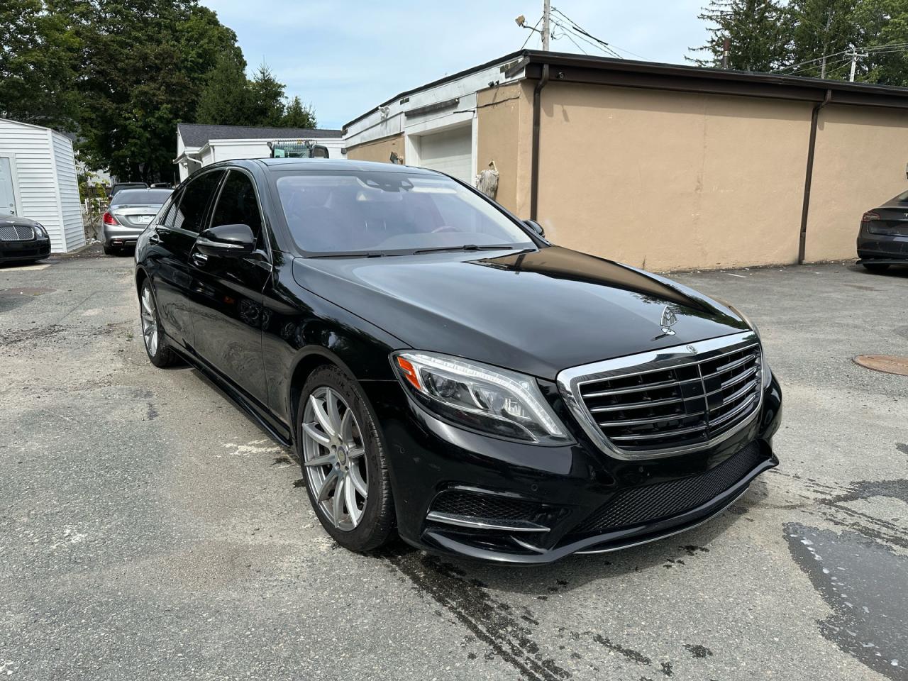 2015 Mercedes-Benz S 550, VIN WDDUG8CB5FA129871 — Normal wear