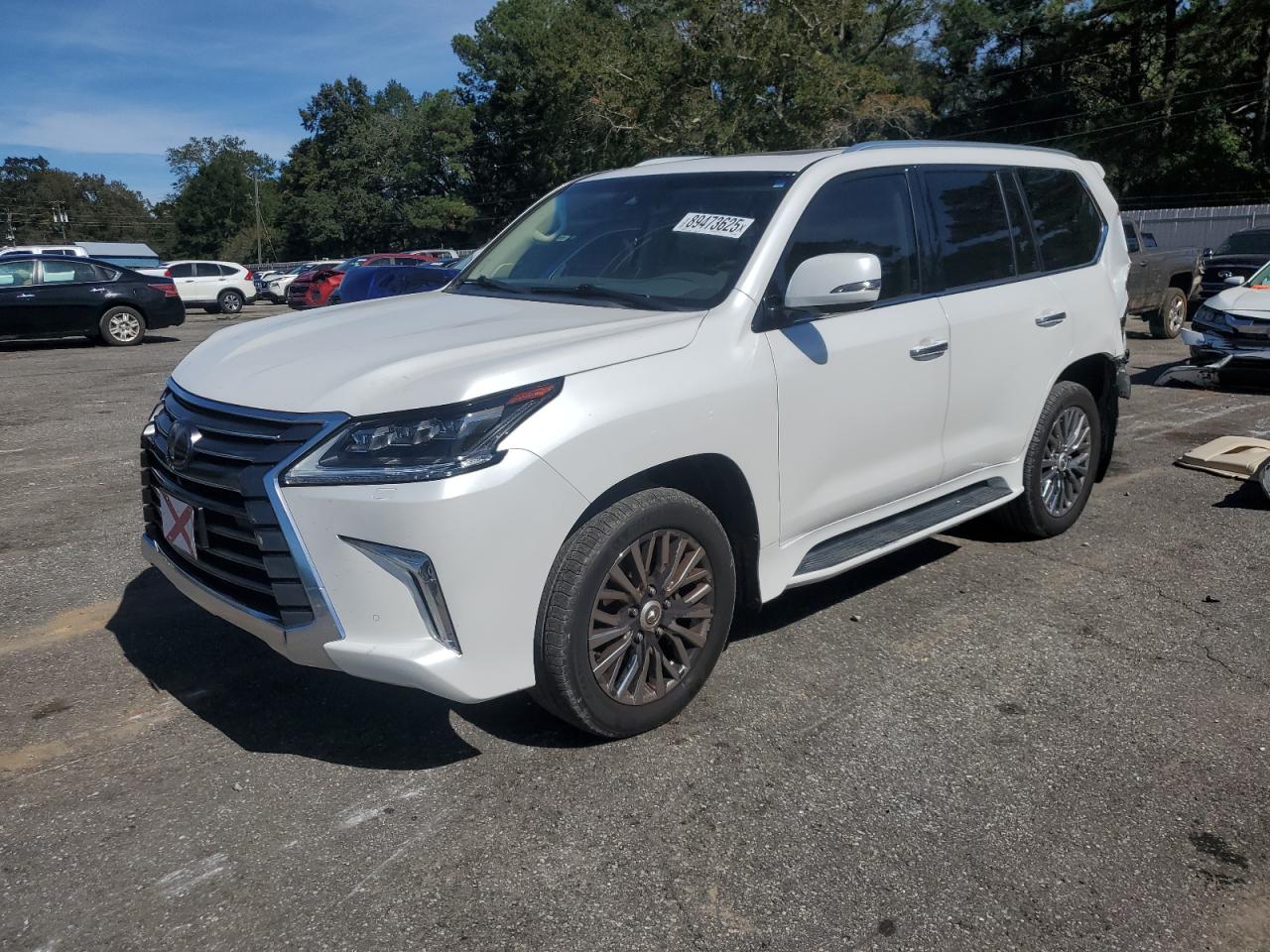 2019 Lexus LX 570, VIN JTJHY7AX4K4288243 — Зад