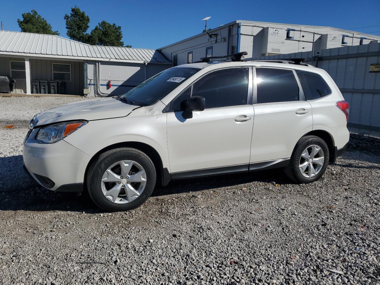 2015 Subaru Forester 2.5i, VIN JF2SJABC2FH599241 — Крыша