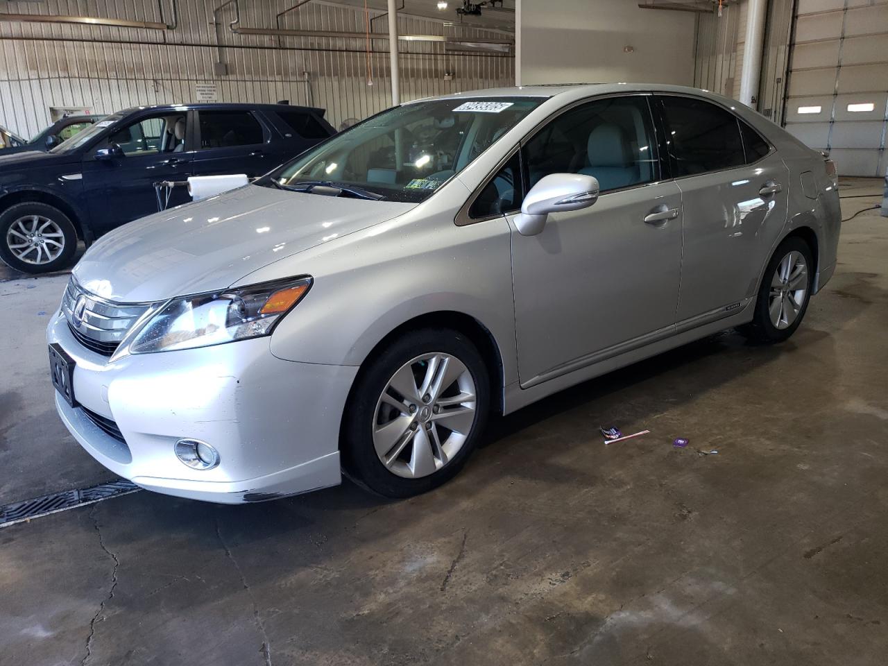 2011 Lexus HS 250h, VIN JTHBB1BA1B2046568 — Мелкие вмятины и царапины