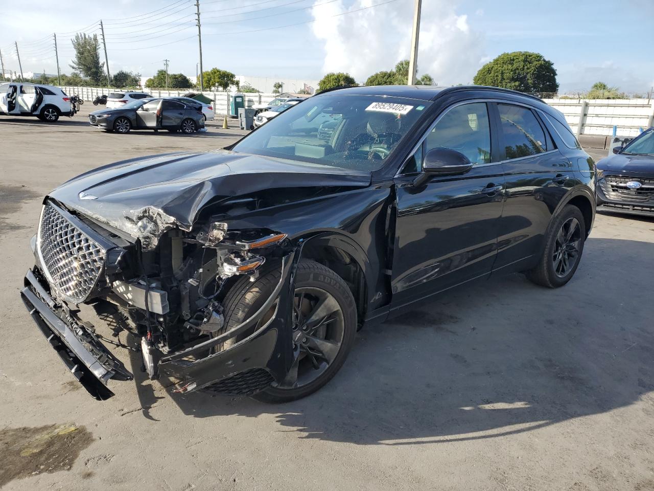 2022 Genesis GV70 Sport, VIN KMUMCDTC1NU018767 — Front end