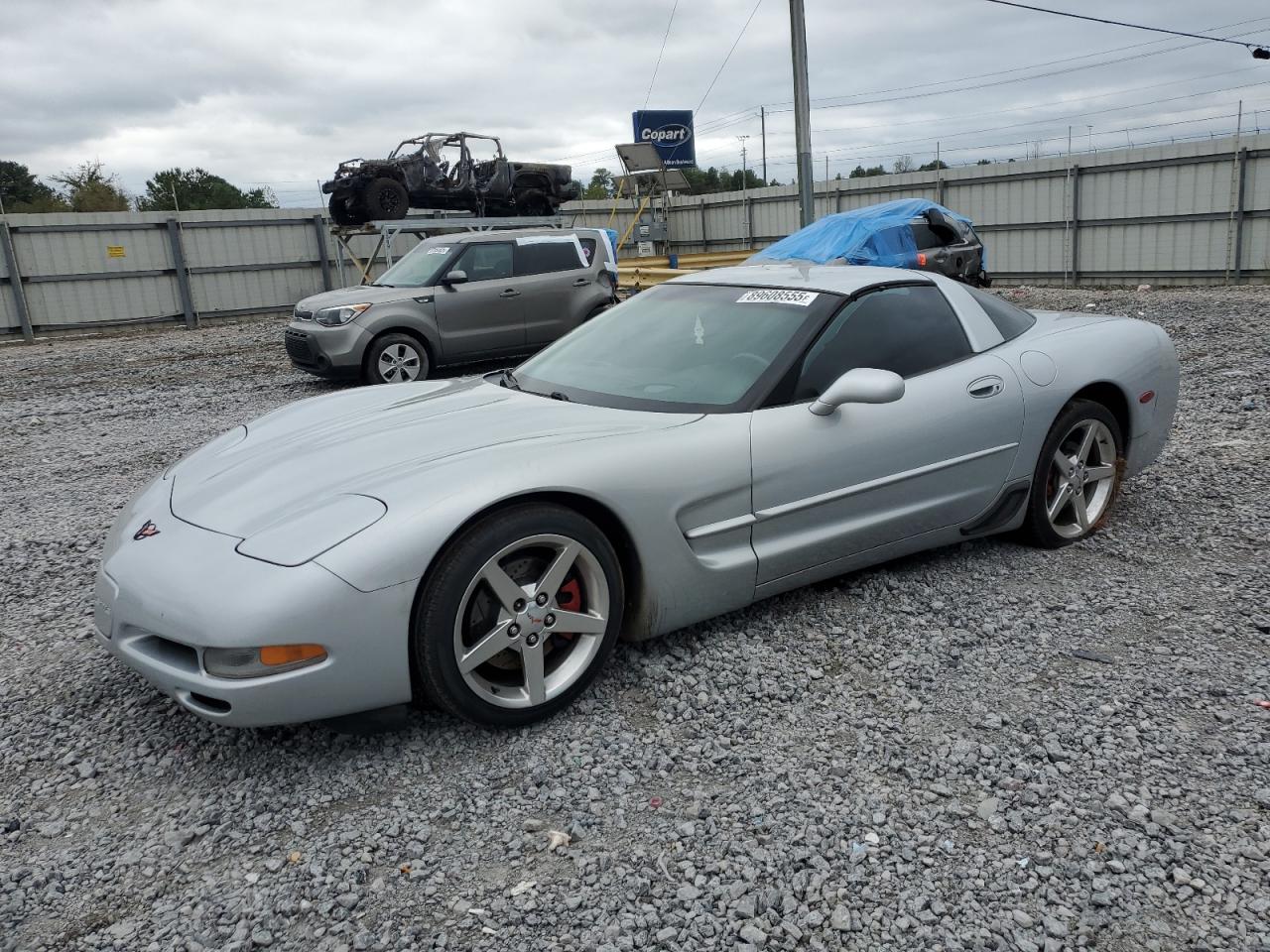 2000 Chevrolet Corvette, VIN 1G1YY22G2Y5111724 — Rear end