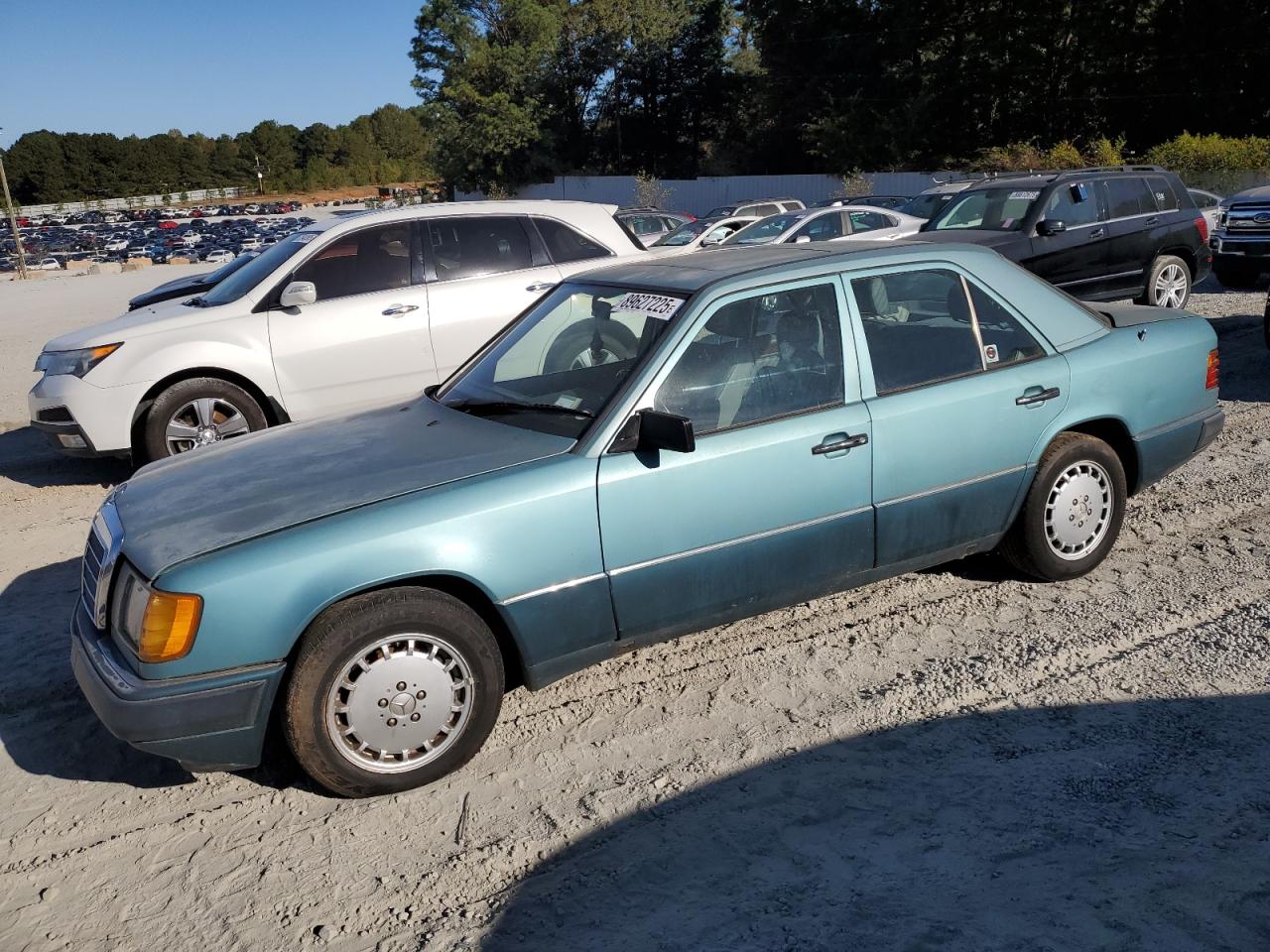 1992 Mercedes-Benz 260, VIN WDBEA26D7NB552341 — Mechanical