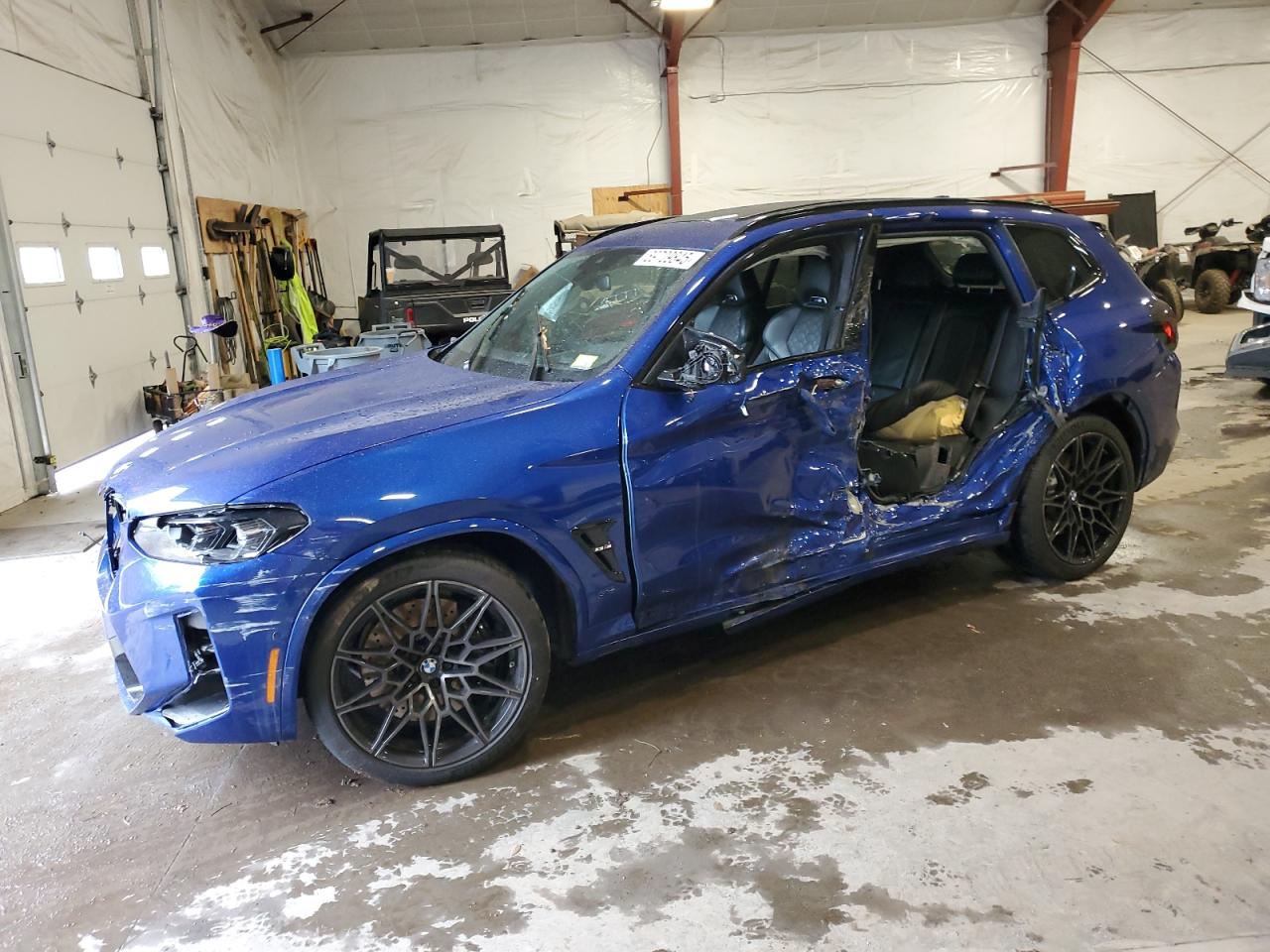 2024 BMW X3 M, VIN 5YM13EC02R9U29340 — Side