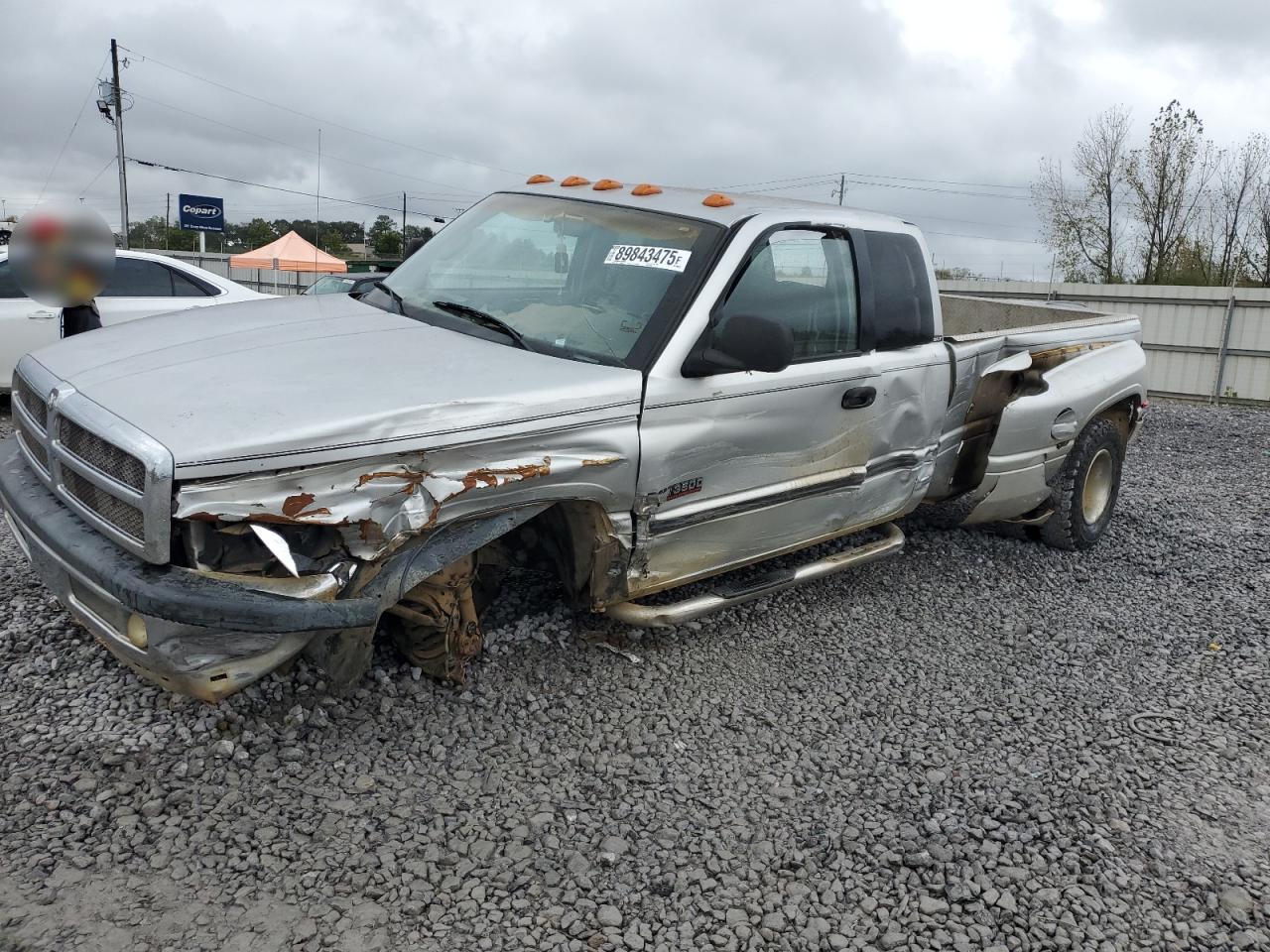 2001 Dodge 3500, VIN 1B7MC33711J607880 — Бок