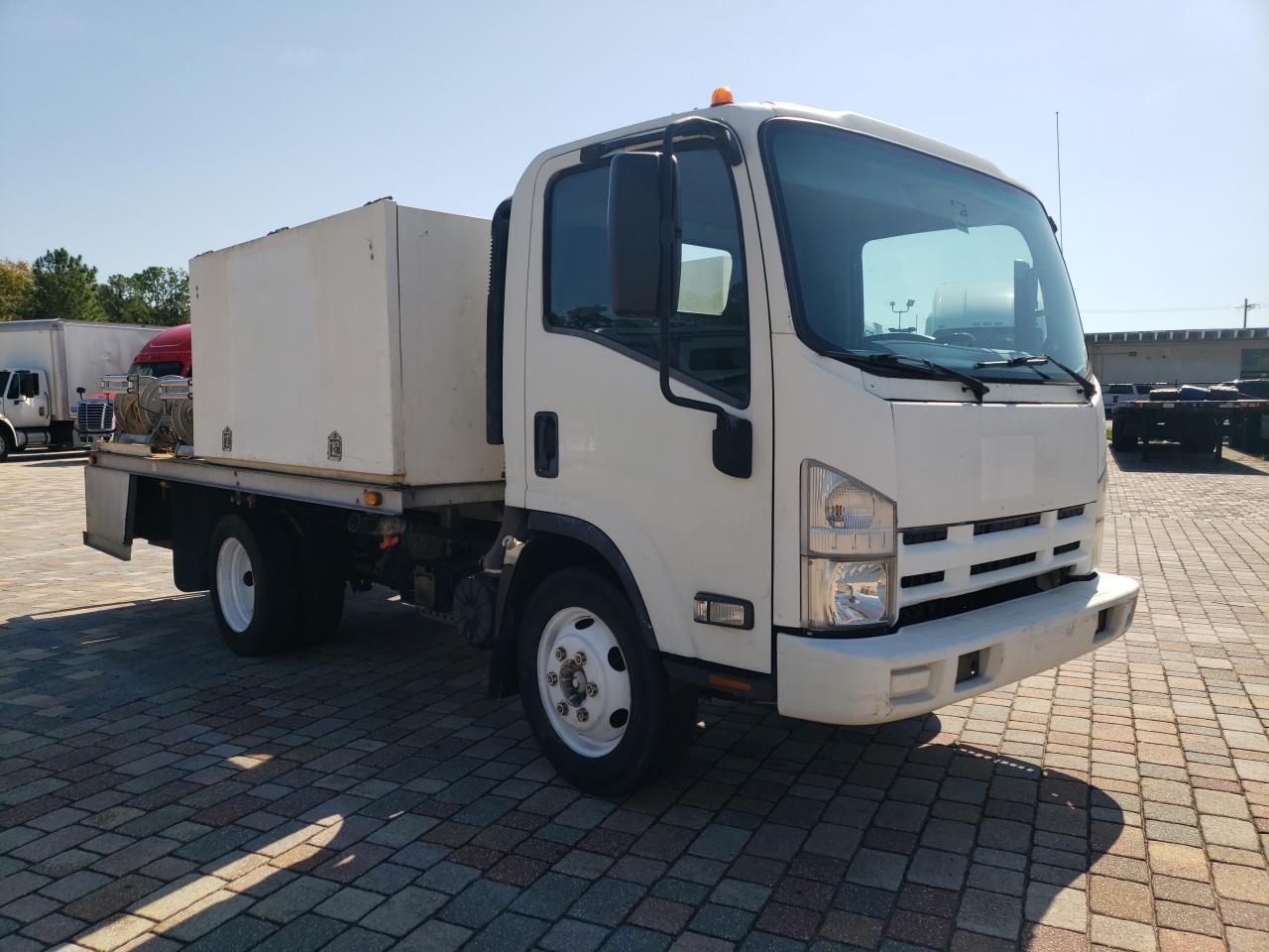 2015 Isuzu NPR, VIN 54DC4W1B5FS807417 — Normal wear
