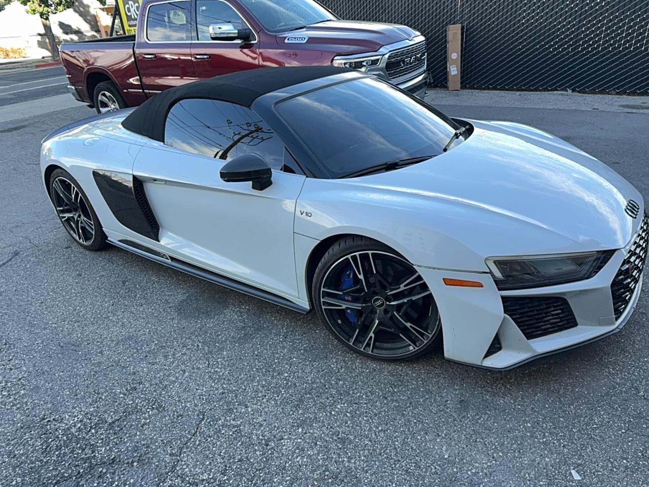 2021 Audi R8 Spyder performance, VIN WUA4BCFX5M7901463 — Вода / потоп