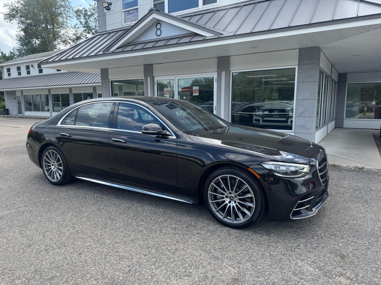 2023 Mercedes-Benz S 580, VIN W1K6G7GB6PA171481 — Minor dents and scratches