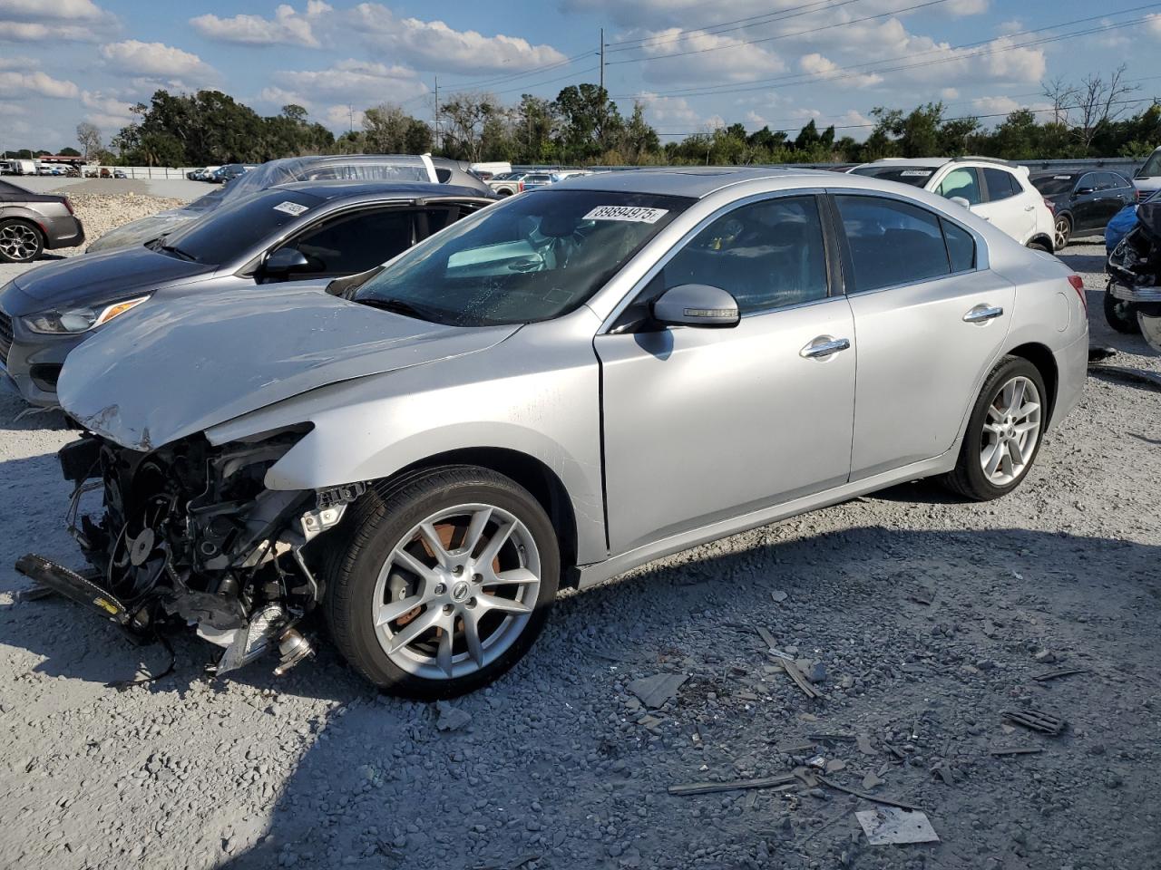 2011 Nissan Maxima SV, VIN 1N4AA5AP3BC866289 — Перед