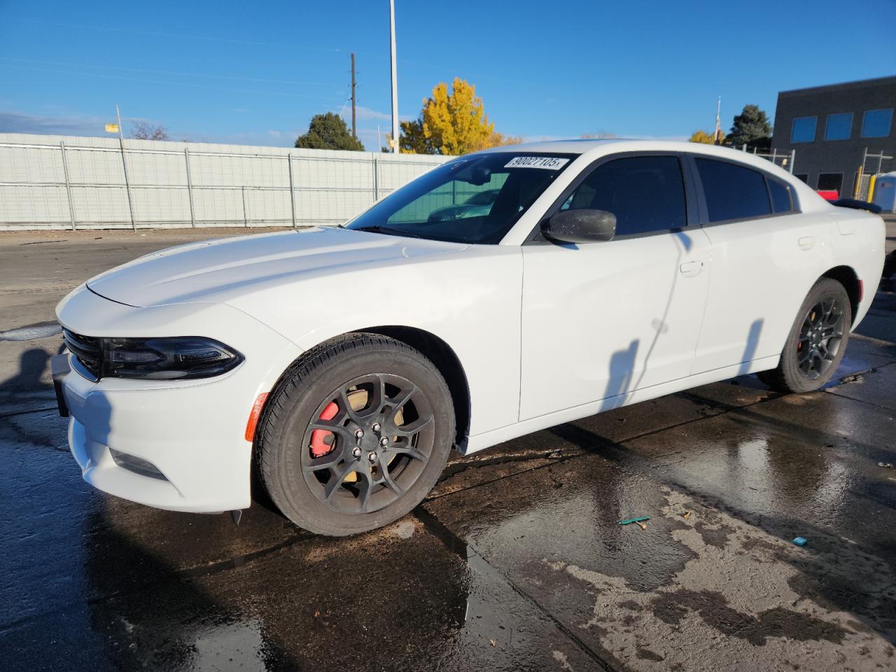 2015 Dodge Charger SXT, VIN 2C3CDXJG0FH881510 — Side