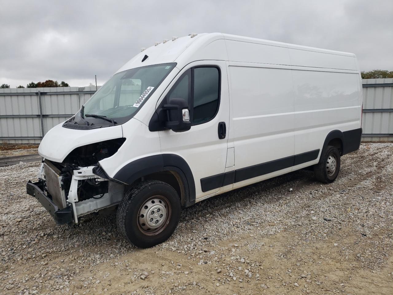 2023 Ram ProMaster Cargo, VIN 3C6MRVJG6PE606749 — Перед