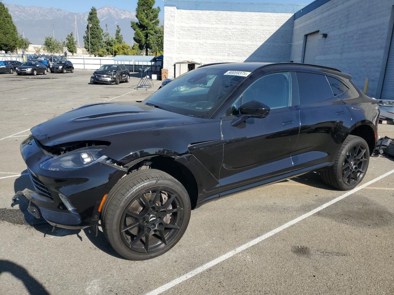 2021 Aston Martin DBX, VIN SCFVUJAW7MTV00861 — Front end