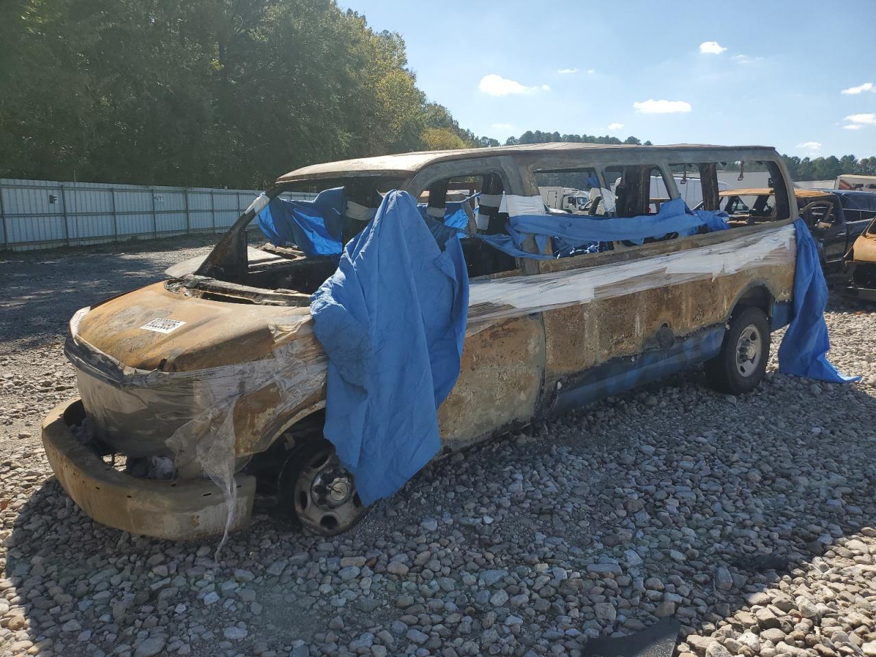 2003 Chevrolet Express Passenger, VIN 1GAHG39U531139702 — Burn