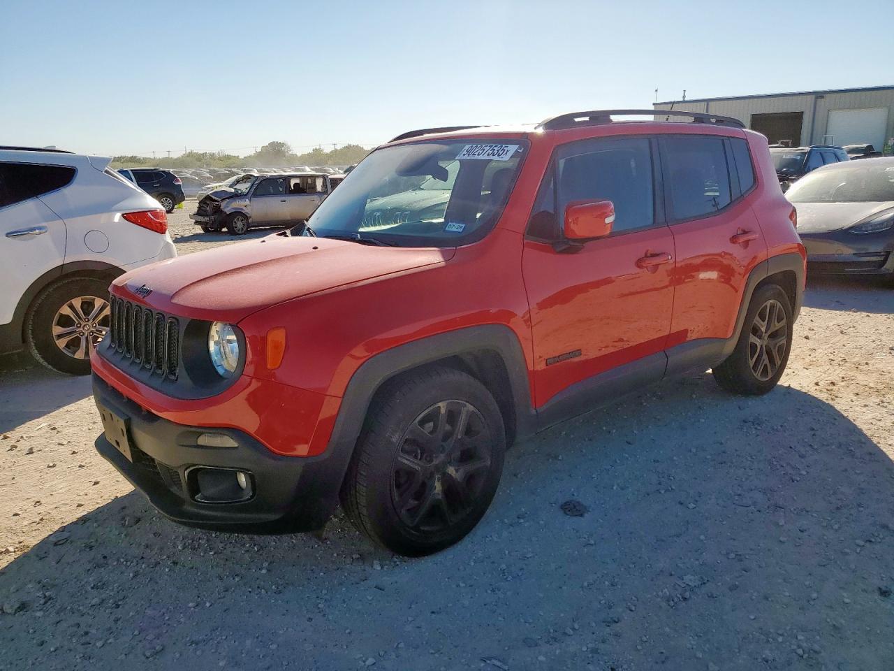 2017 Jeep Renegade Latitude, VIN ZACCJABB1HPF04920 — Rear end