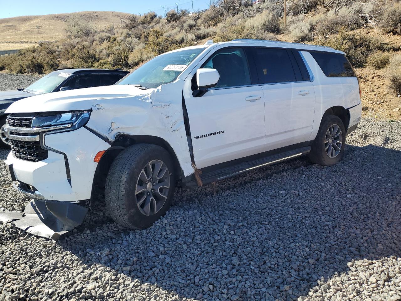 2024 Chevrolet Suburban LS, VIN 1GNSKBKD5RR165203 — Опрокидывание