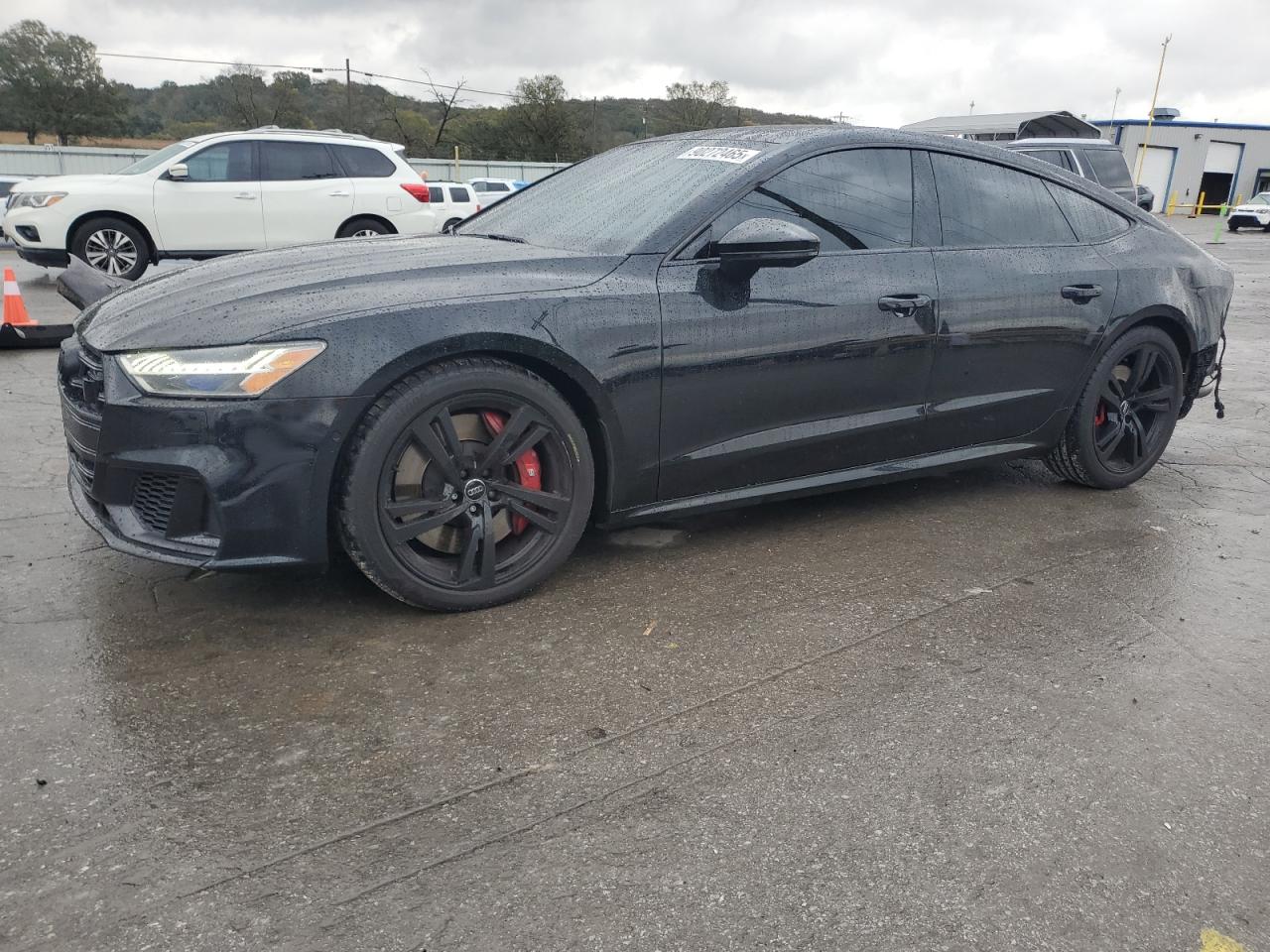 2020 Audi S7 Premium Plus, VIN WAUPFAF26LN026473 — Зад