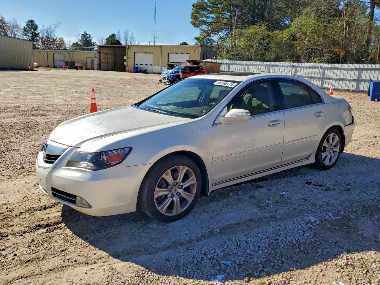 2010 Acura RL Technology, VIN JH4KB2F60AC000850 — Rear end