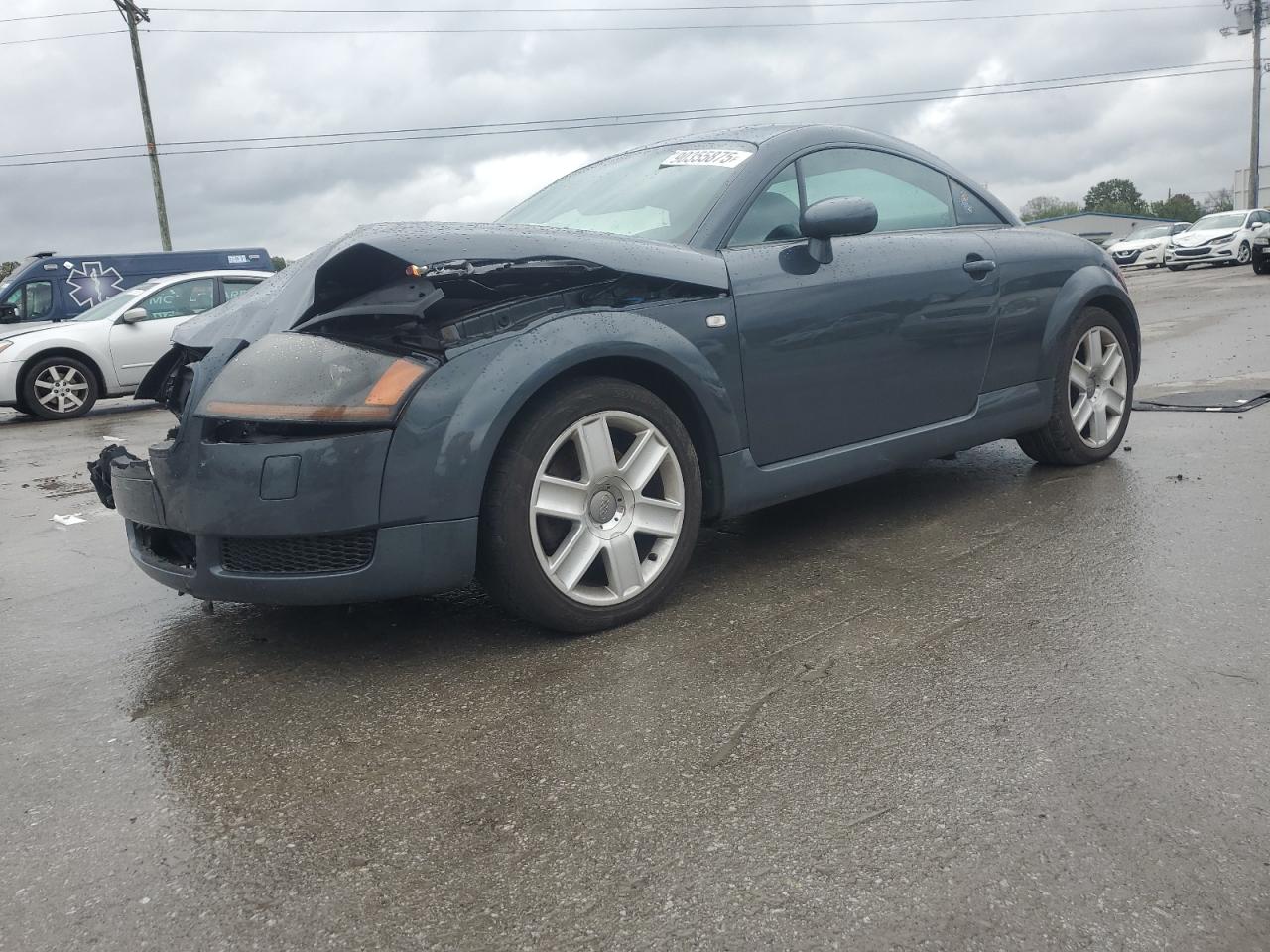 2005 Audi TT, VIN TRUSC28N151001029 — Перед