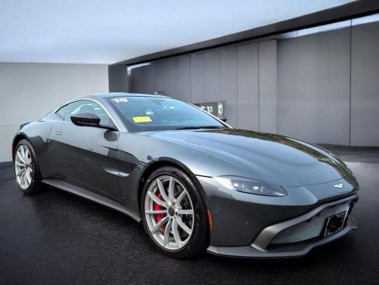 2019 Aston Martin Vantage, VIN SCFSMGAW4KGN01431 — Обычный износ