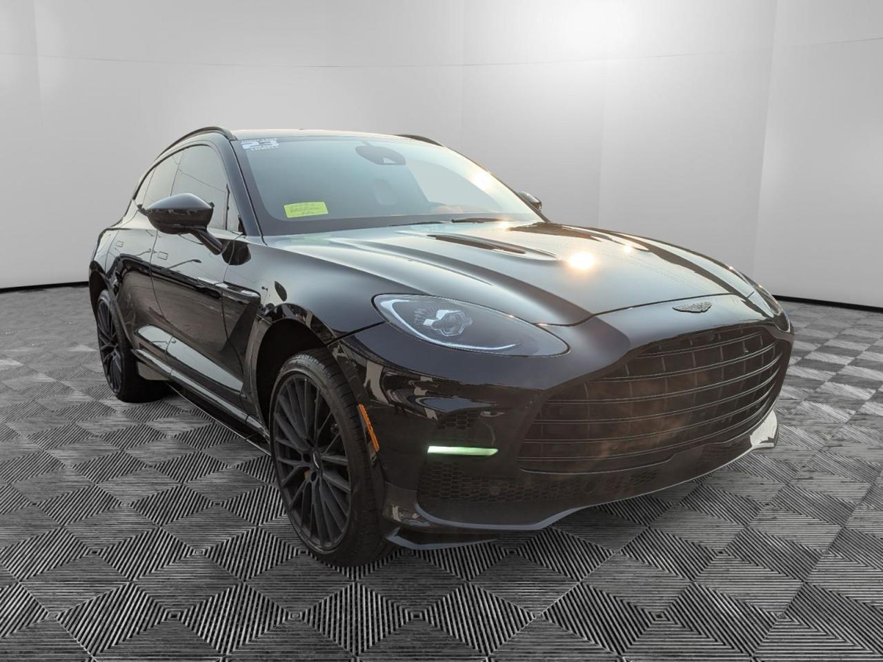 2023 Aston Martin DBX 707, VIN SD7VUJBWXPTV06039 — Обычный износ