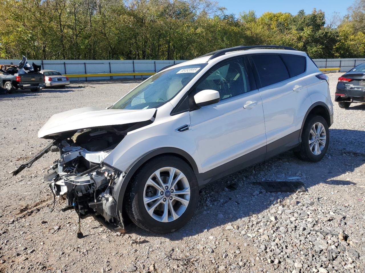 2018 Ford Escape SEL, VIN 1FMCU0HD1JUD50364 — Front end