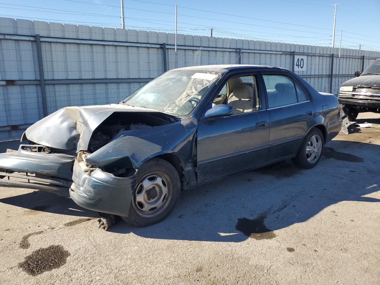 1998 Toyota Corolla LE, VIN 1NXBR18E1WZ118866 — Front end