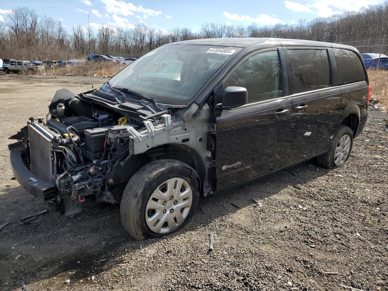 2018 Dodge Grand Caravan SE, VIN 2C7WDGBG0JR164618 — Normal wear