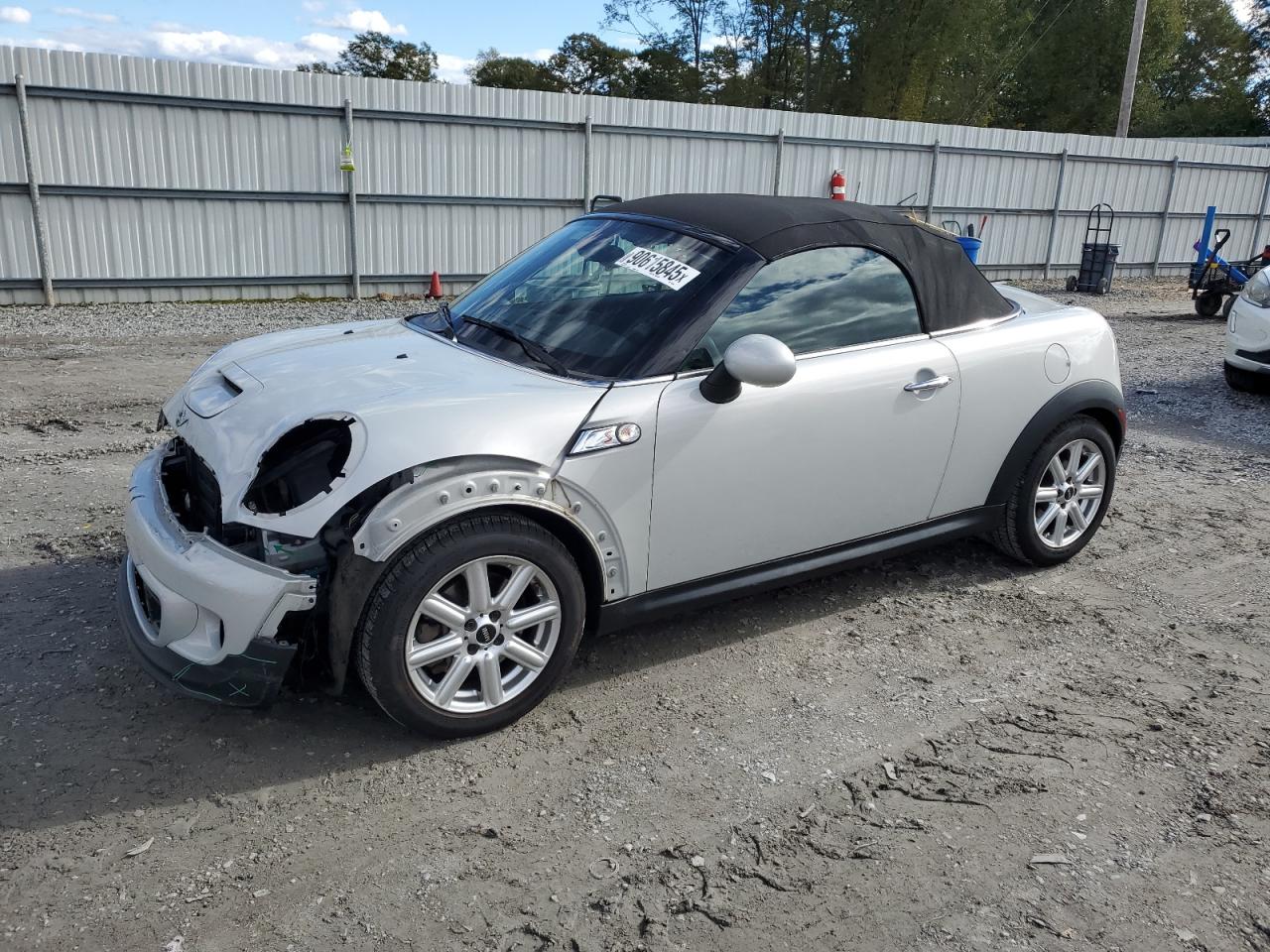 2013 MINI Roadster S, VIN WMWSY3C58DT565690 — Front end