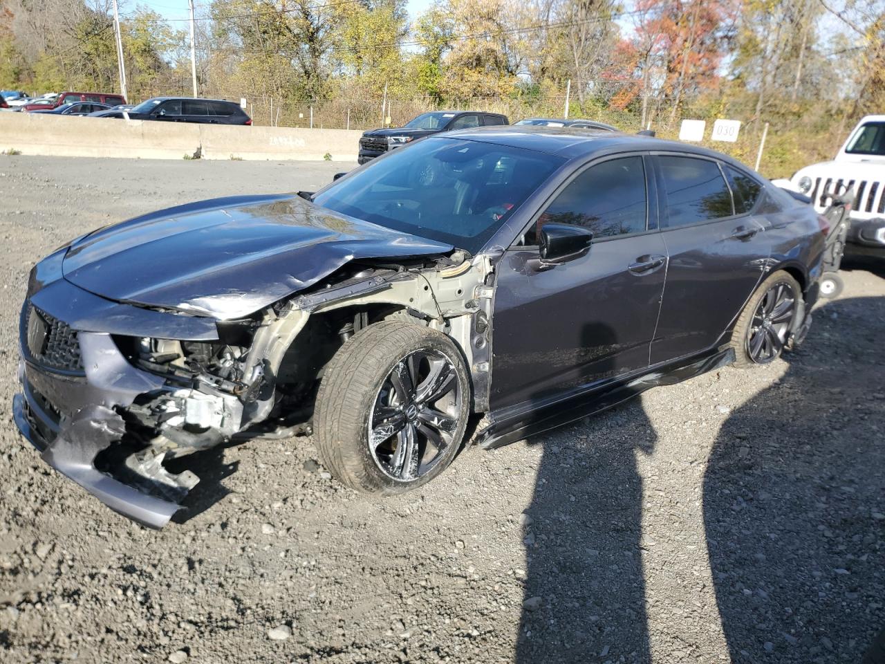 2022 Acura TLX w/A-Spec Package, VIN 19UUB6F54NA002001 — Auction photo