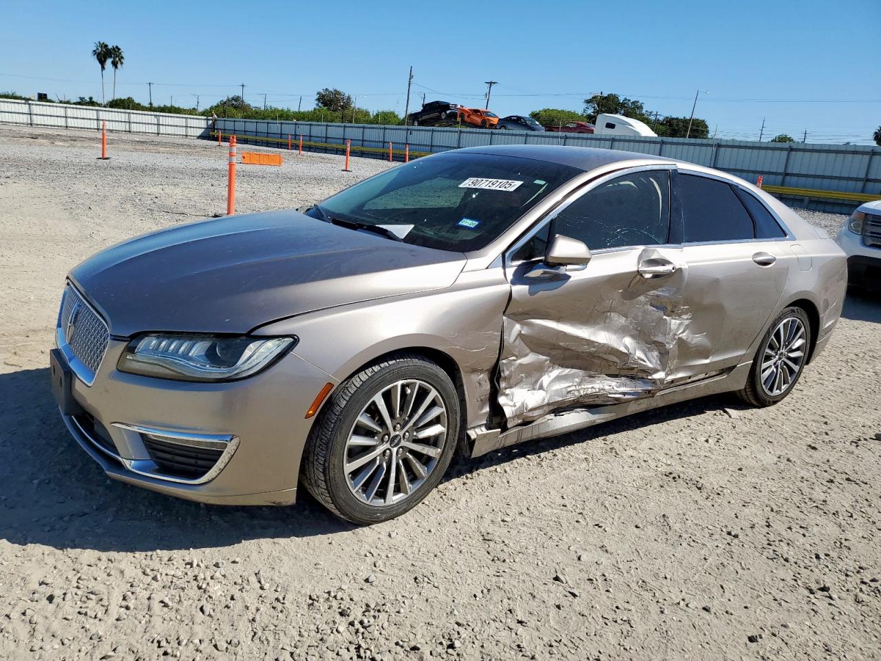 2019 Lincoln MKZ Hybrid, VIN 3LN6L5KU5KR619321 — Side