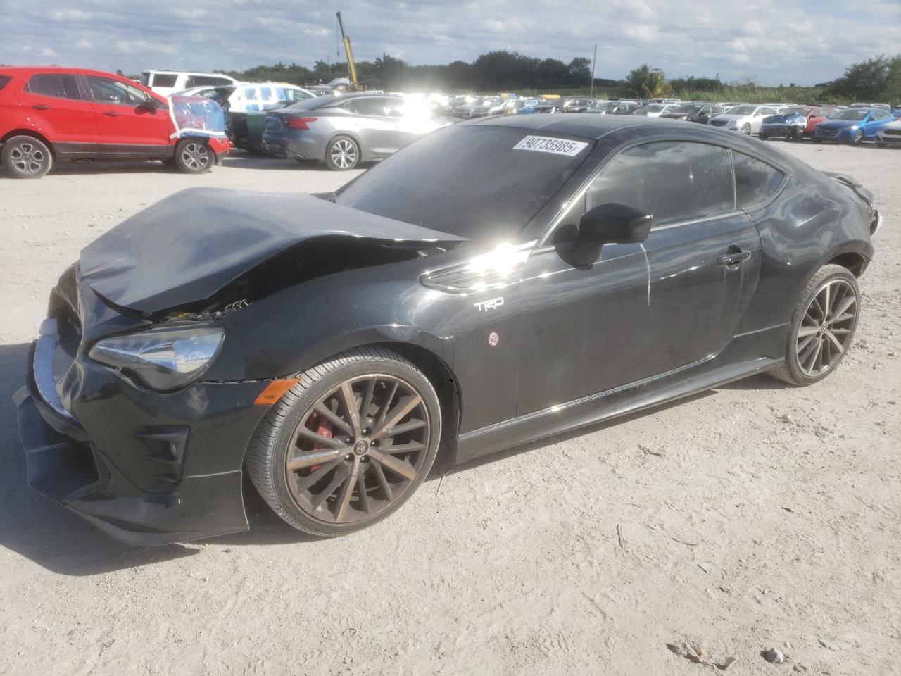 2019 Toyota 86 TRD SE, VIN JF1ZNAE1XK9702007 — Front end