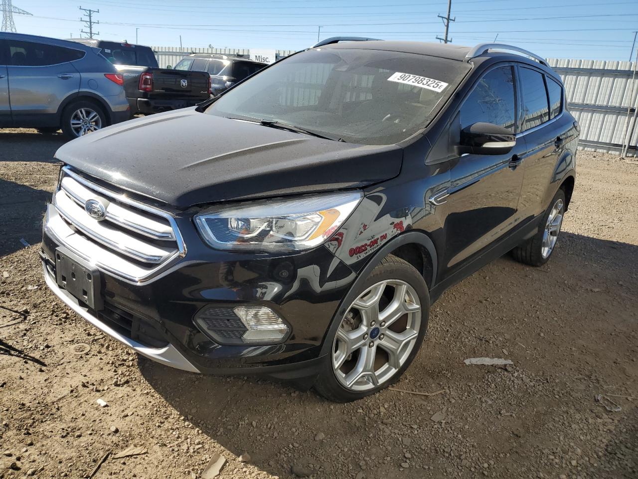 2018 Ford Escape Titanium, VIN 1FMCU9J92JUC85518 — Front end