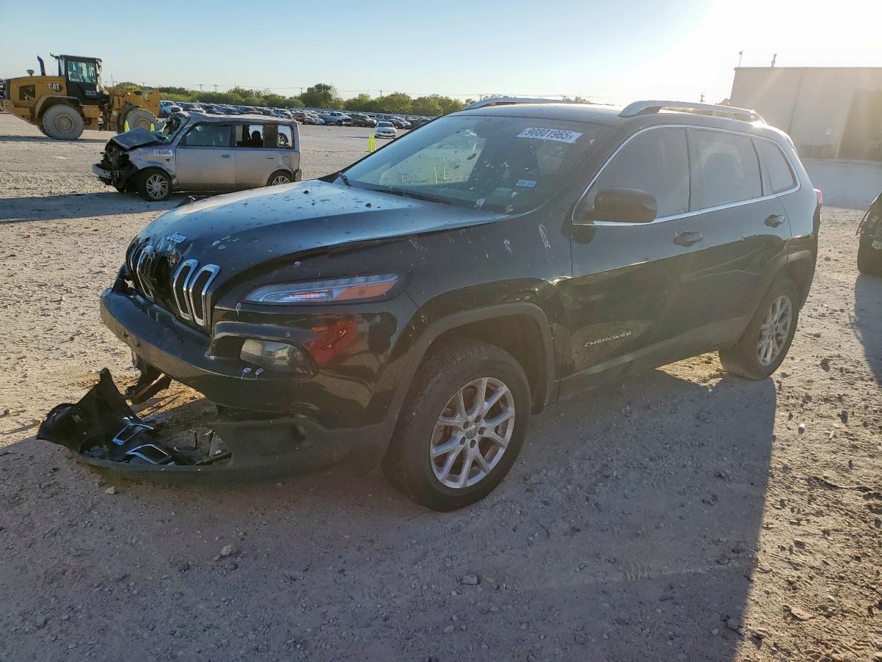 2016 Jeep Cherokee 75th Anniversary, VIN 1C4PJLCSXGW173218 — Front end