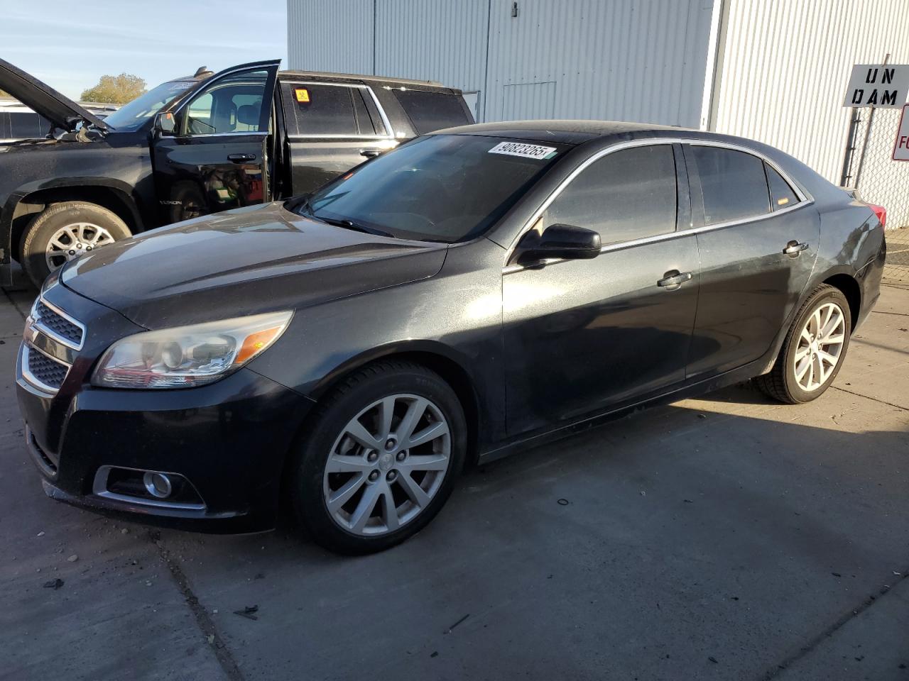 2013 Chevrolet Malibu LT, VIN 1G11E5SA2DF299642 — Front end