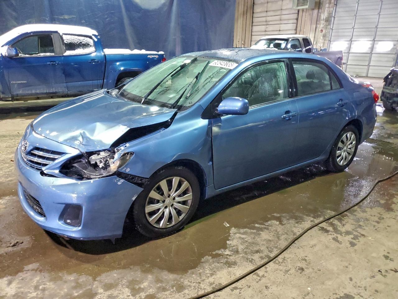 2013 Toyota Corolla LE, VIN 5YFBU4EE5DP089715 — Front end