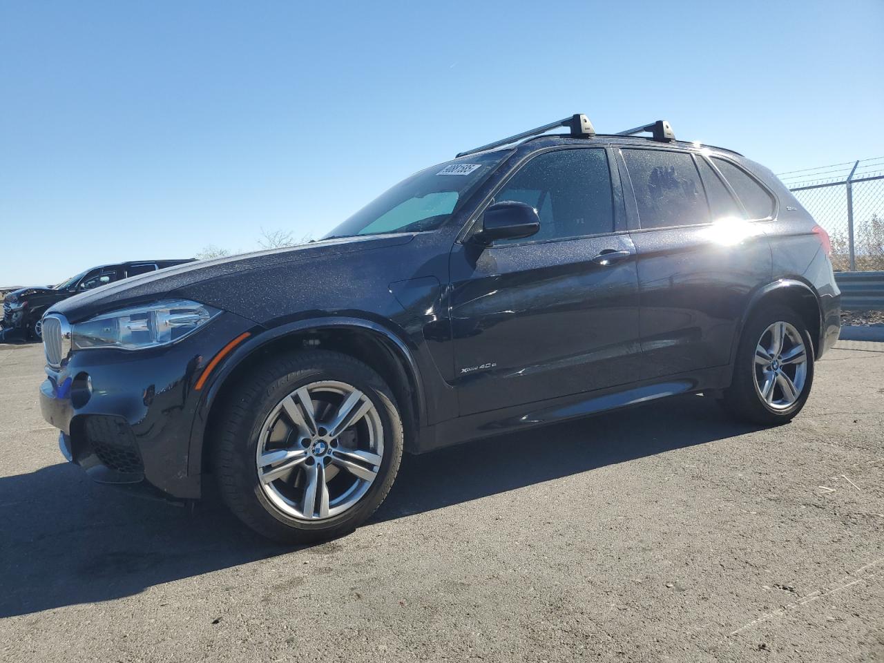 2018 BMW X5 xDrive40e, VIN 5UXKT0C54J0V99170 — Minor dents and scratches