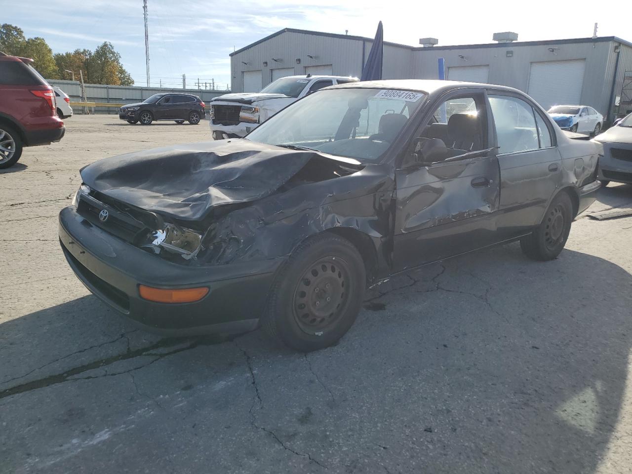 1995 Toyota Corolla DX, VIN JT2AE09B5S0097069 — Front end