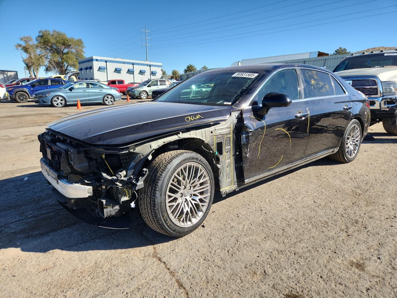2021 Genesis G90 Ultimate, VIN KMTF54PH1MU085459 — Front end