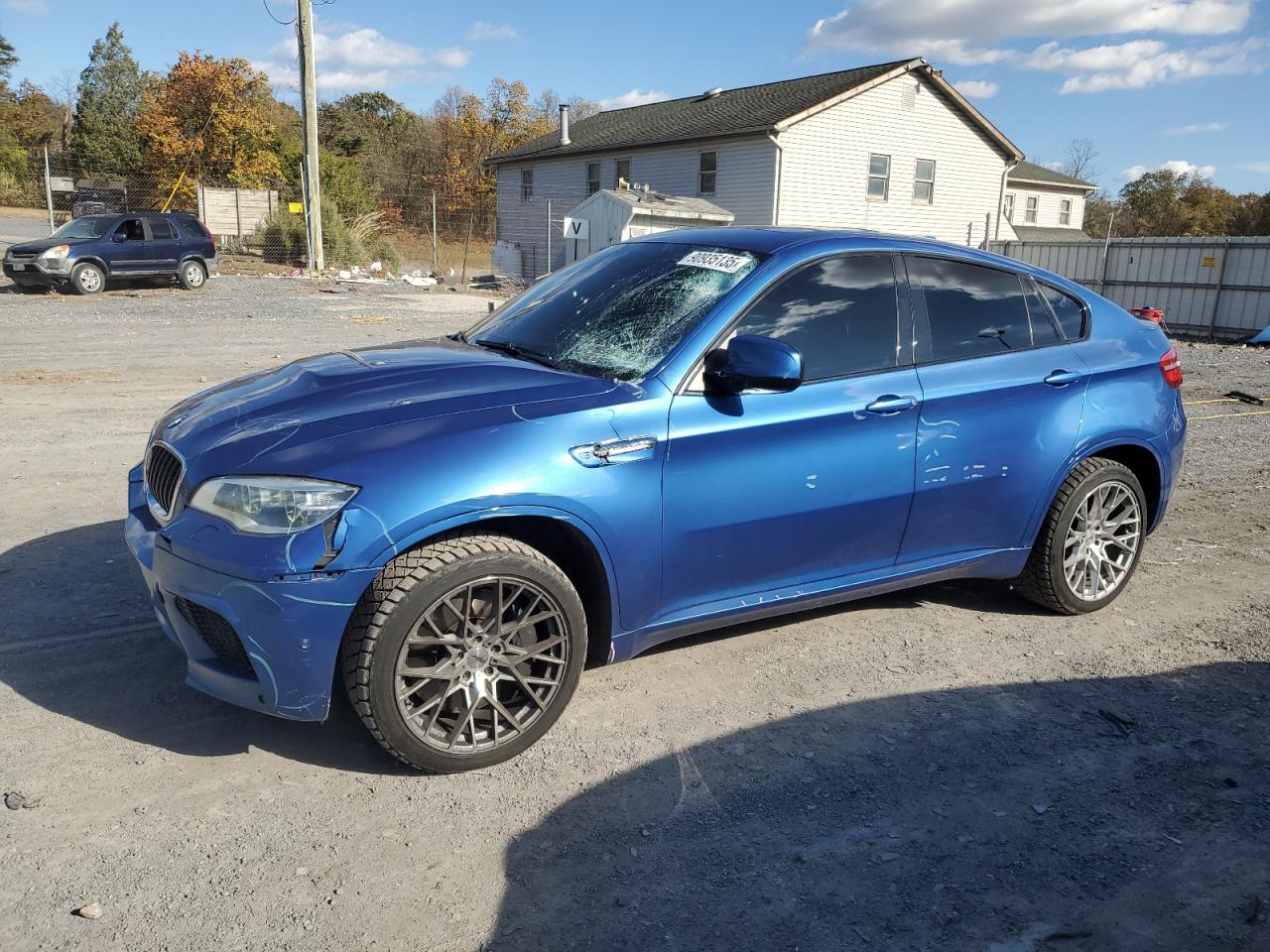 2014 BMW X6 M, VIN 5YMGZ0C59E0C40676 — Front end