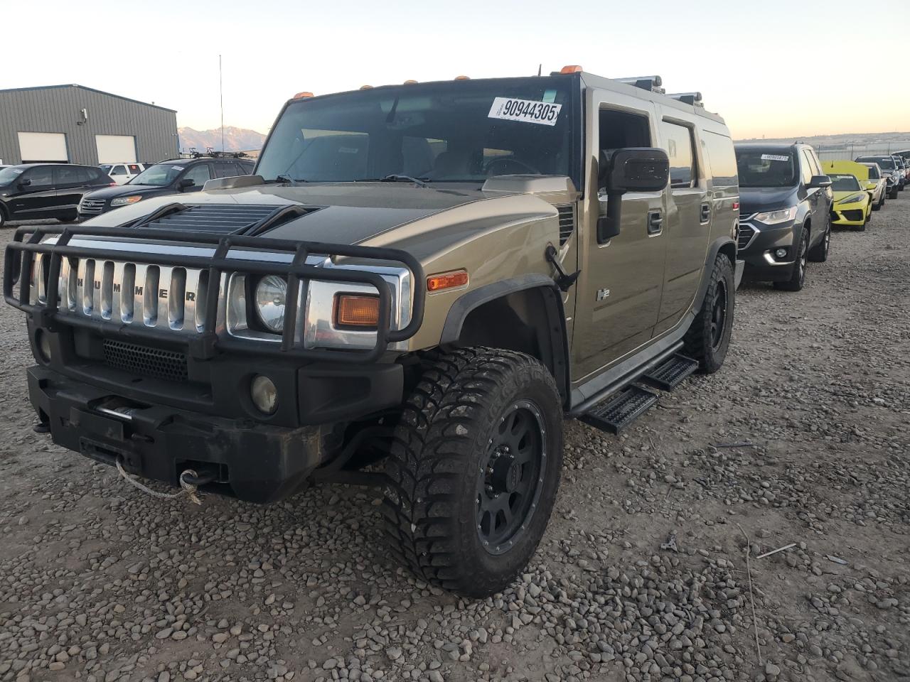 2005 Hummer H2 SUV, VIN 5GRGN23UX5H131504 — Undercarriage