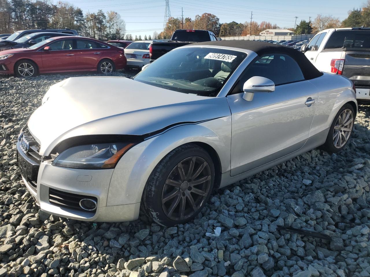 2013 Audi TT Premium Plus, VIN TRUSFAFK6D1012858 — Перед