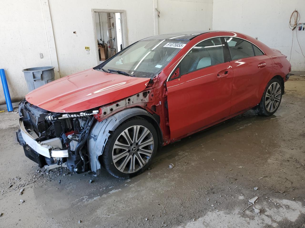 2018 Mercedes-Benz CLA 250, VIN WDDSJ4EB9JN646266 — Front end