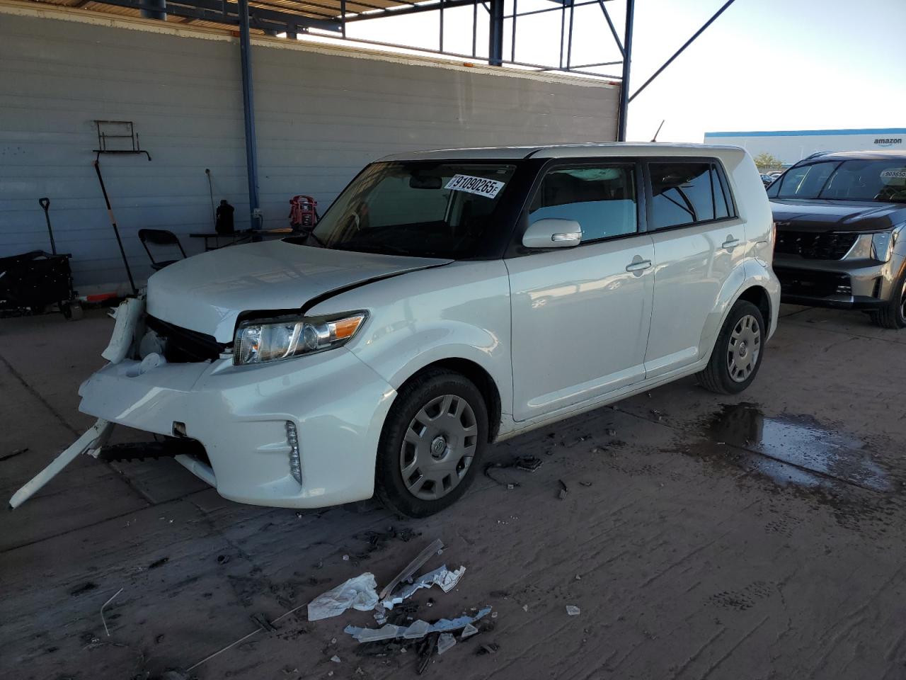 2014 Scion xB Release Series 10.0, VIN JTLZE4FE7EJ057868 — Front end