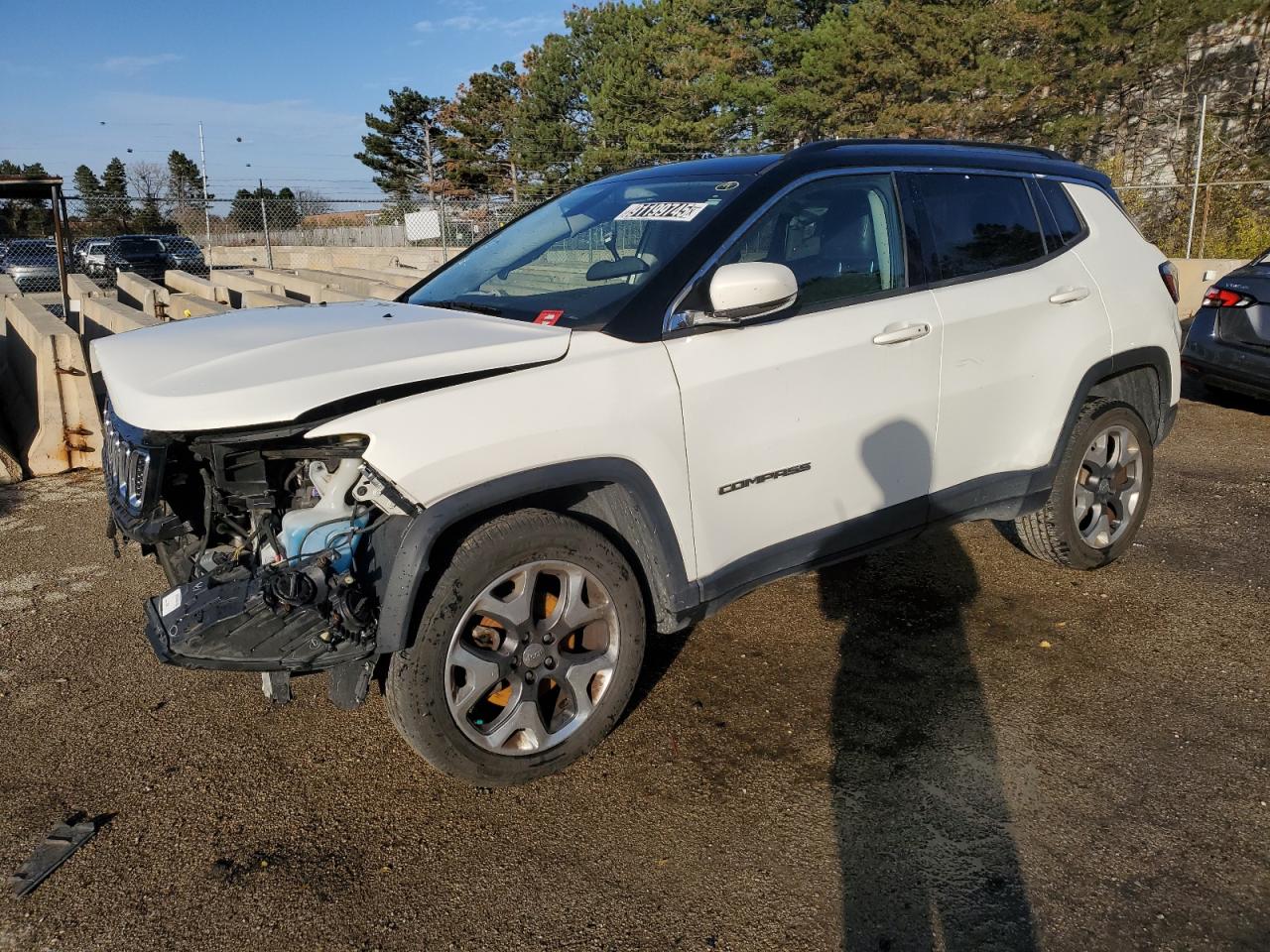 2018 Jeep Compass Limited, VIN 3C4NJDCB5JT398267 — Frame damage