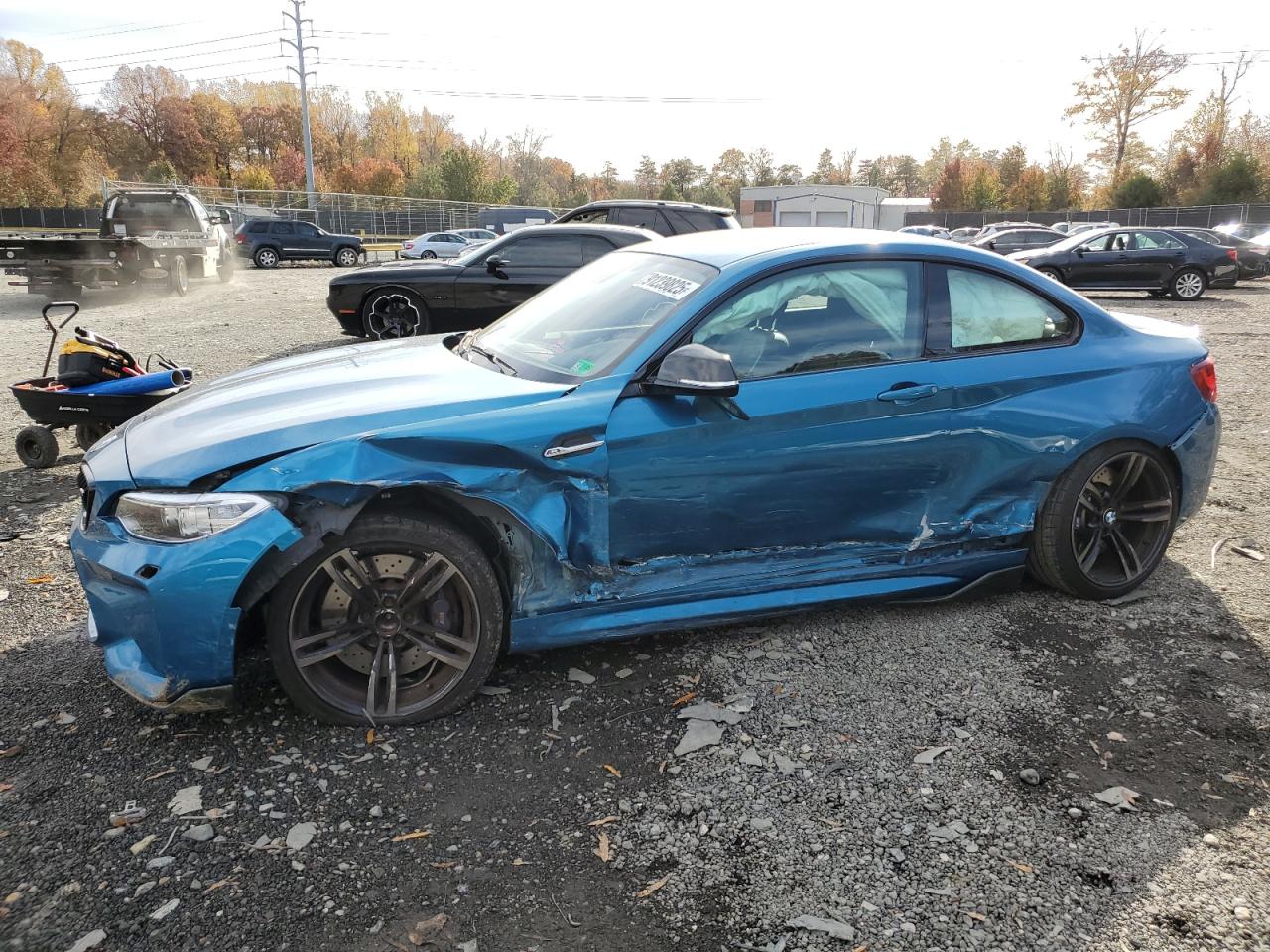 2016 BMW M2, VIN WBS1H9C54GV786125 — Side