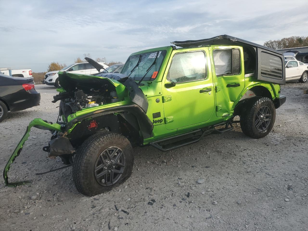 2025 Jeep Wrangler Willys, VIN 1C4PJXDG9SW552351 — Auction photo 1 of 14
